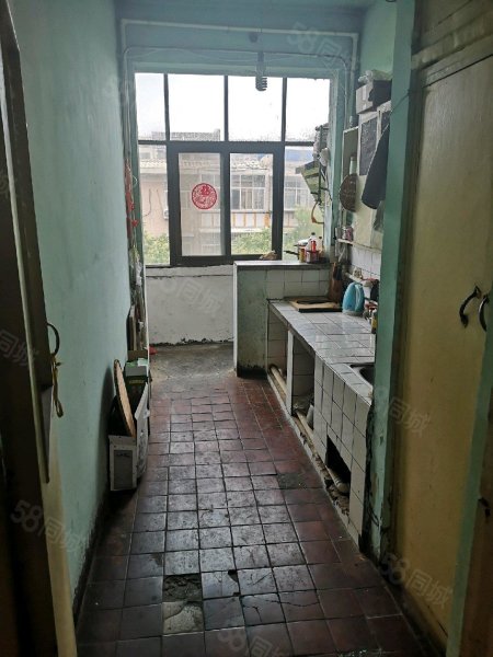 建行家属院(金融街)4室1厅2卫103.4㎡南北80万