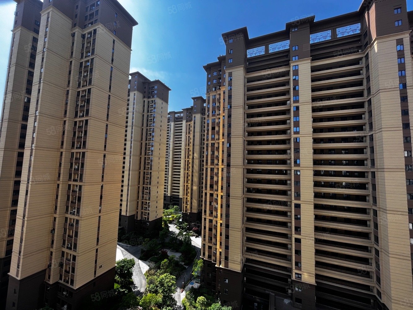 【10图】吾悦华府毛坯四房 随时看房,吾悦华府(南区)-荆州58同城