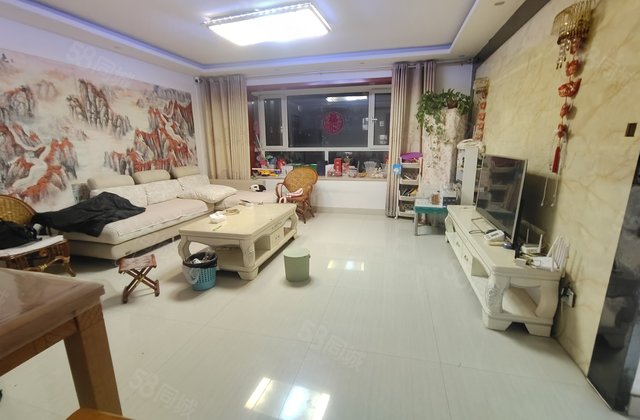 新东方龙湾二期 洋房 三室带车位储藏室