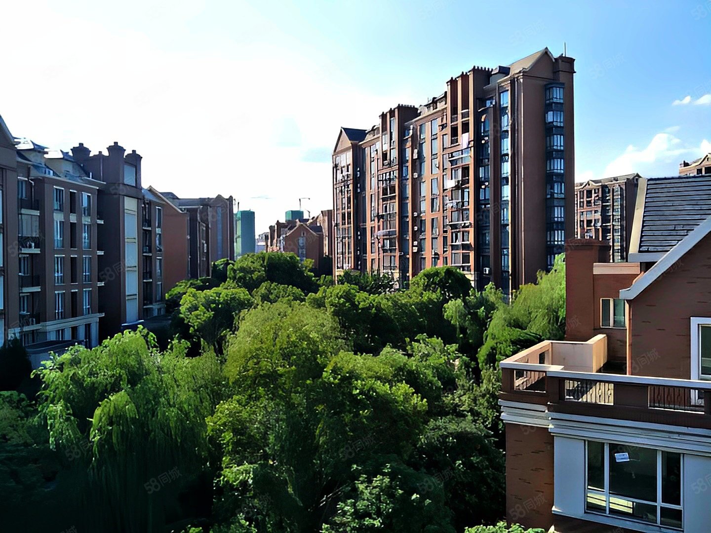 绿地21城合欢园2室2厅1卫75.12㎡南北138万