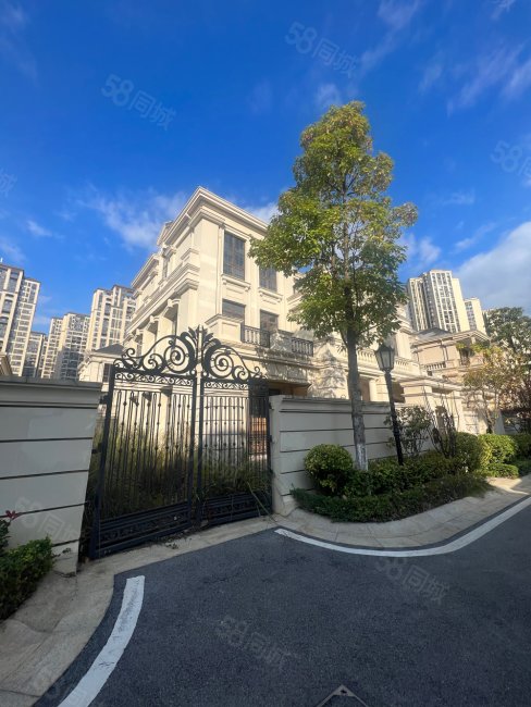 右花园户型非常好支持按揭,实地蔷薇国际(别墅)-遵义58同城