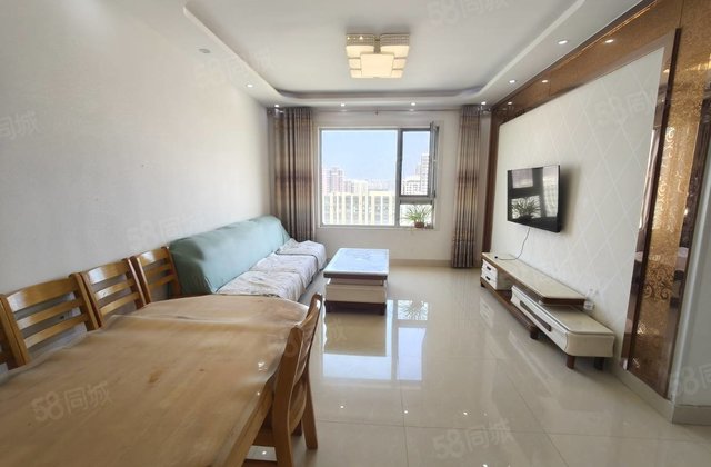 昌润莲城 中心地段90多万双卫三室 中间好楼层