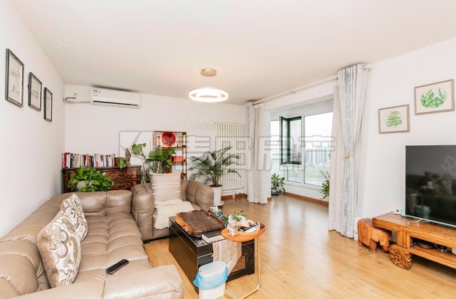 蓝色家园3室2厅163.29㎡790万二手房图片