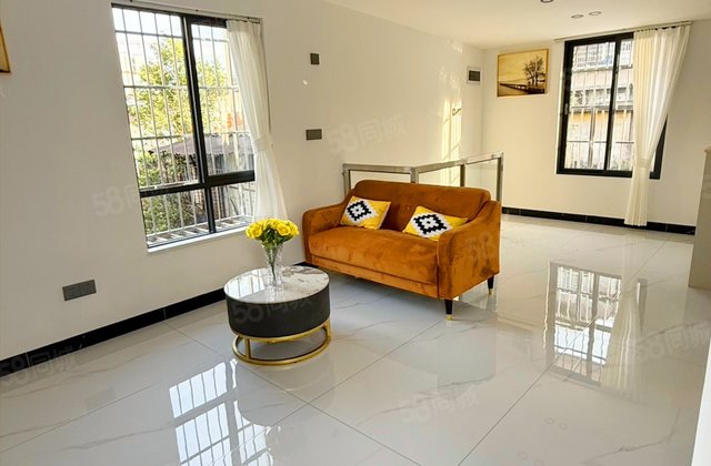 光塔路小区4室2厅52.34㎡168万二手房图片