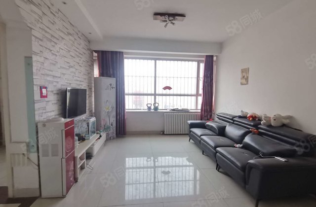 和馨园 三室 带车位储藏室 边户 免大税 丽水名都 月亮湾