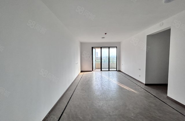 急急急售！高档小区湖语上苑中层 边户三室两卫 送车位随时看房