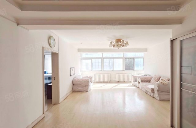 荣生社区3室1厅150㎡99万二手房图片