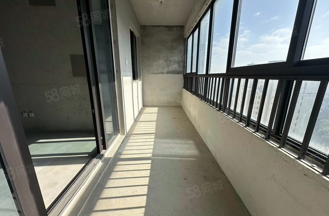 城建琥珀云台3室2厅107.8㎡62万二手房图片