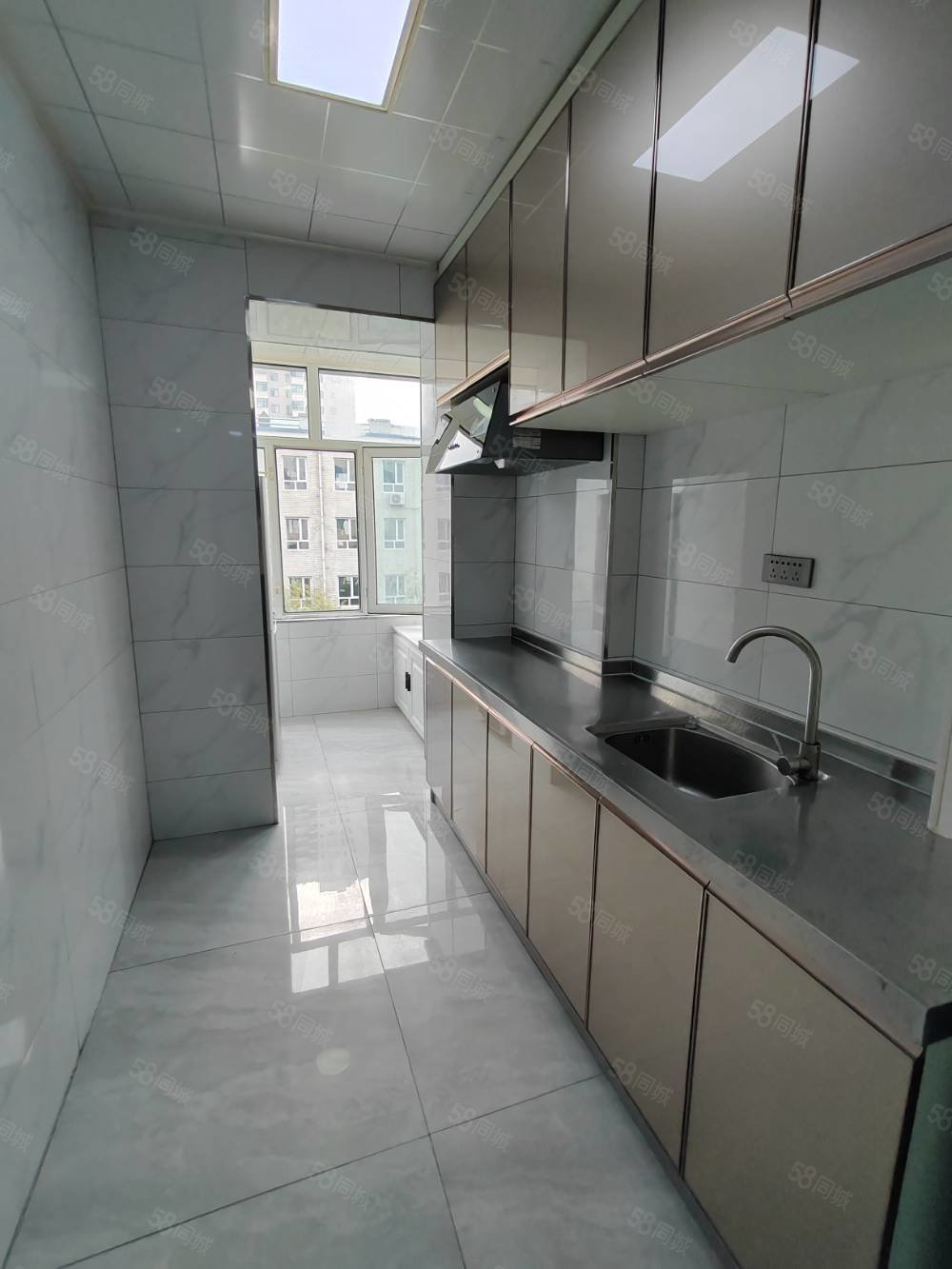 北龙小区(西安)1室1厅1卫41㎡南9.98万