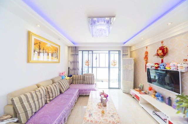 临滨苑3室2厅119.27㎡145万二手房图片