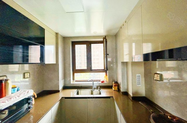 龙湖中铁建云璟3室2厅113.95㎡121万二手房图片