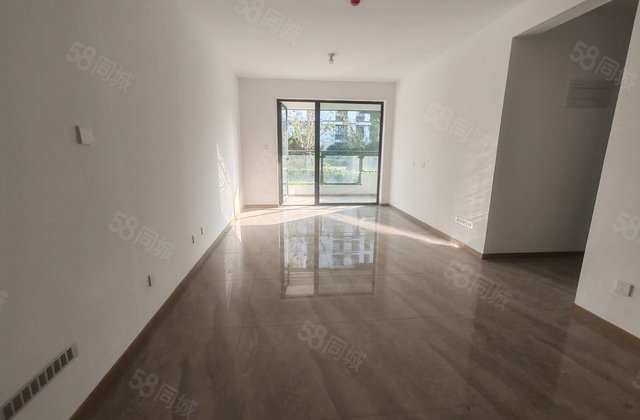 急售  房源，城市芳华，送车储，三室，双卫