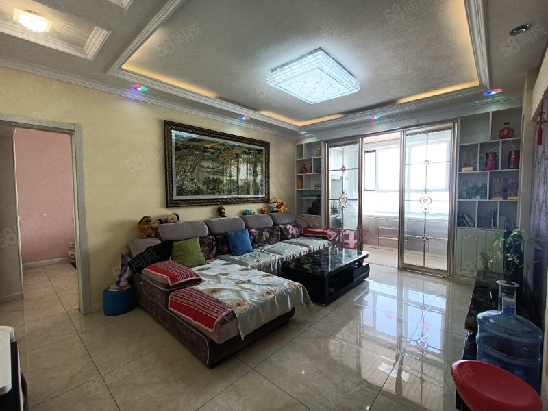 房源信息房源概况罗诗瑶4.9分佣金≤1.