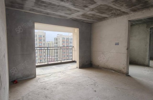 祥瑞景城4室2厅149㎡51万二手房图片