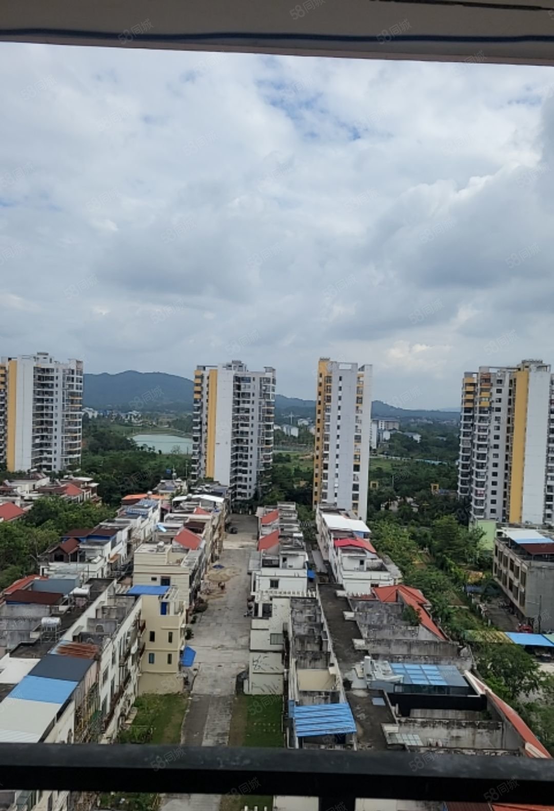 南洋广场2室1厅1卫65㎡南北35万