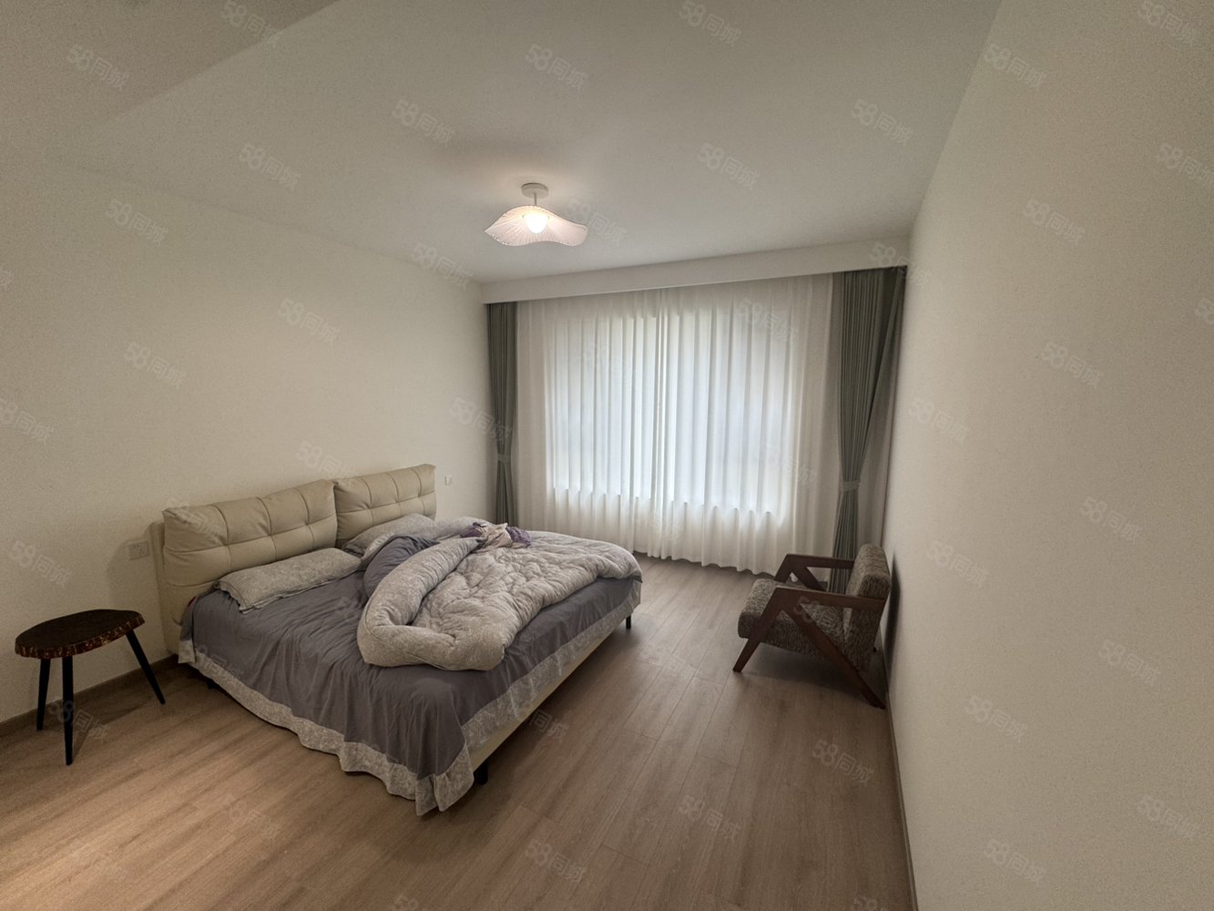 青华海park5室2厅2卫168㎡南北118万