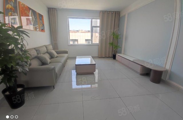 国税局家属院 电梯洋房 精装三室朝阳 带新家具 储藏室