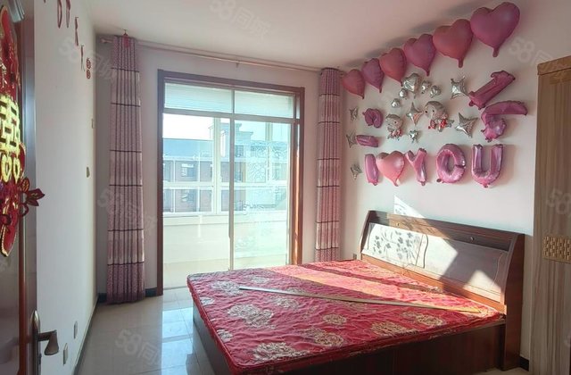 佶地国际A区3室2厅134.25㎡76万二手房图片