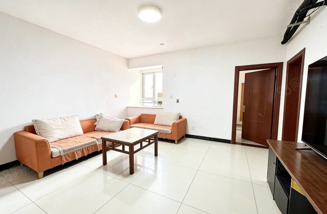 奥森花园 好楼层三室两厅 带车位储藏室无大税近实验 和庐孟达