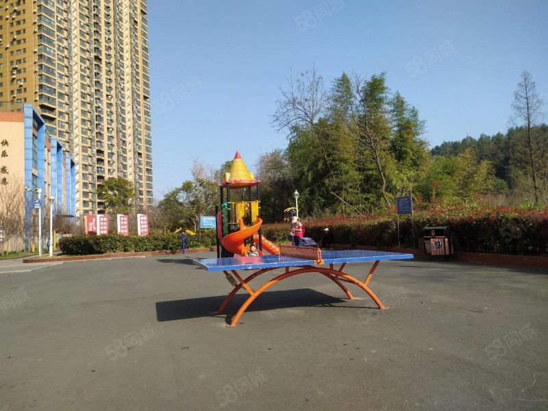 风神水齐乐业城3室2厅1卫103.89㎡南北39.8万