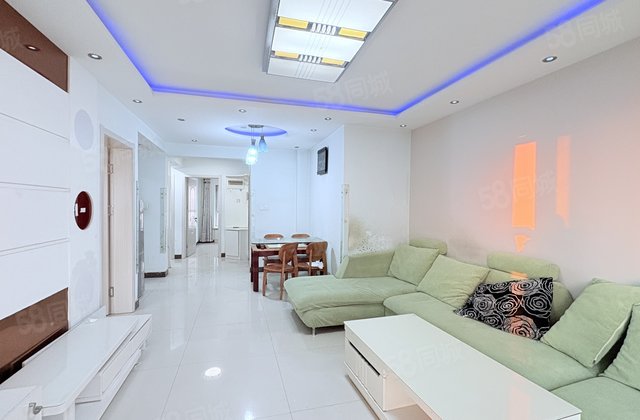 西湖馨苑 带电梯 得房率高 环境好 小三房 商品房