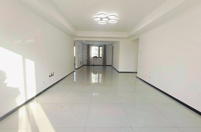 孔雀城香堤园3室2厅133㎡178万二手房图片