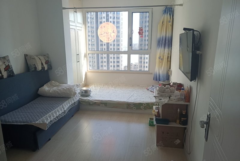 江景湖畔2室1厅1卫76.81㎡东南65万