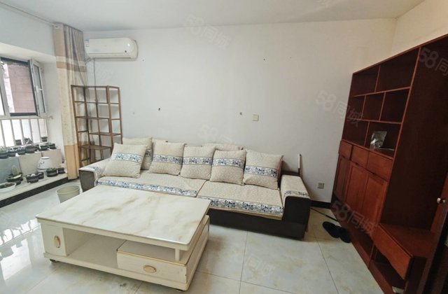 ！刚需精装大两室 免大税带车位 电梯好楼层 随时可看房