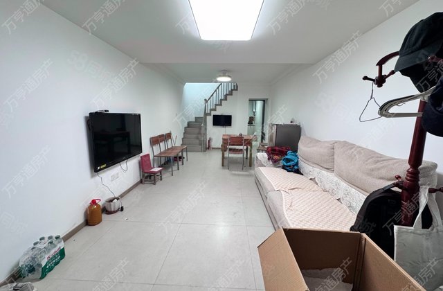 临潮二村(别墅)3室2厅60㎡100万二手房图片