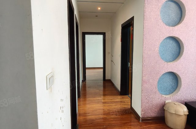 江华小区3室2厅117.77㎡48.8万二手房图片