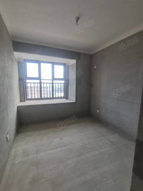 建业森林半岛(长葛)3室2厅2卫138.51㎡南北66万