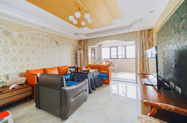 香樟鑫都3室2厅136.42㎡108万二手房图片