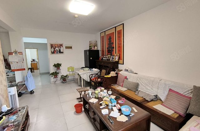 急售房源 望湖电梯3室2卫 带储藏室 看房方便