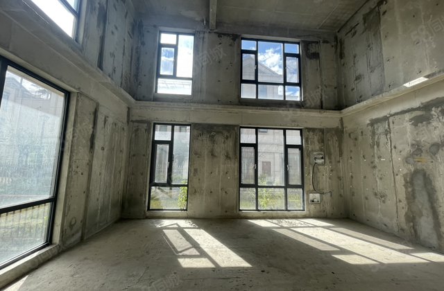 塞纳庄园5室2厅360㎡300万二手房图片