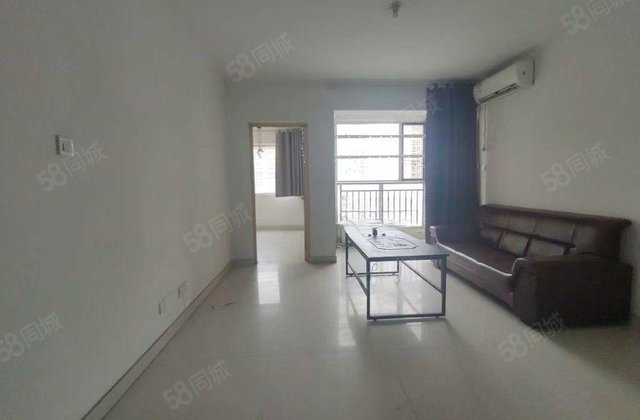 3室2厅 满二 新东方龙湾在水一方 朝南 看房方便 有钥匙