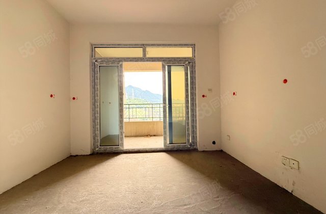 融汇温泉城圣地亚(北区)2室2厅72㎡62万二手房图片