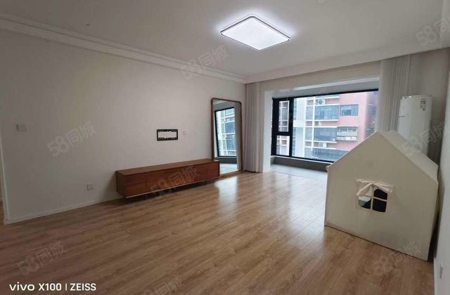 中通时代豪园二期(18-34号楼) 132平 3室2厅 满二