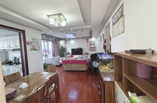 四季圣园南区2室2厅117㎡79.8万二手房图片