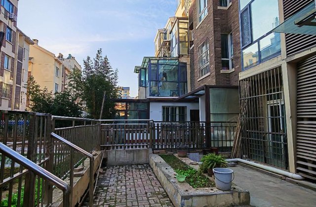 城市主人 洋房 一楼带院 低容积 东昌湖畔 生活配套齐全