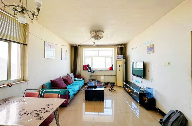 火车站附近~园林小区~柳泉花园~三室两厅~停车方便