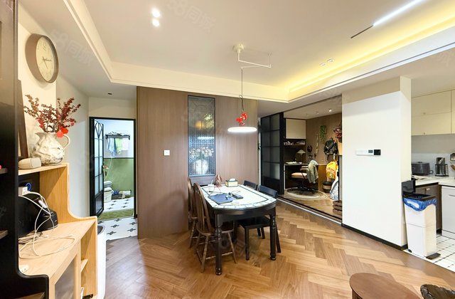 金林俊景4室2厅135㎡288万二手房图片