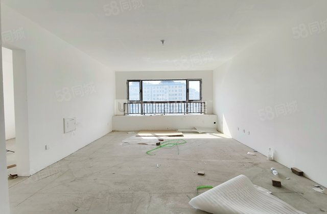 中南璞樾府3室2厅139㎡124万二手房图片