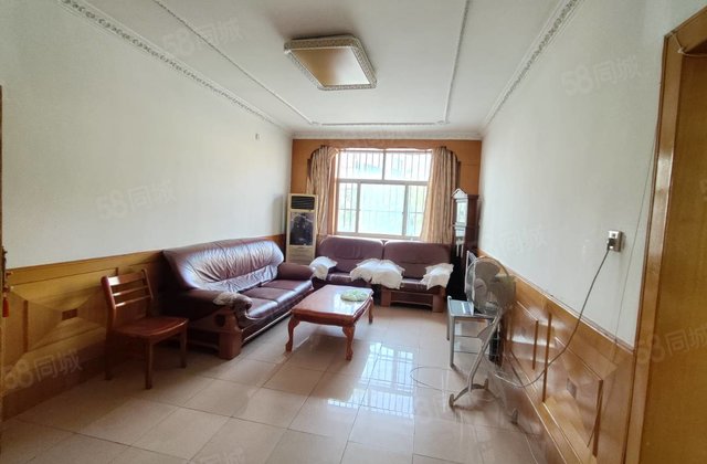 闸口!老文轩外国语一中!多层二楼!公安局家属!东关国际!