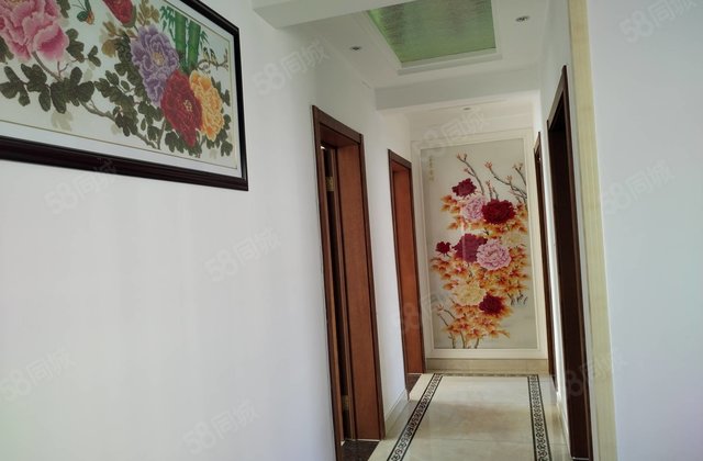 湖边城市主人精装洋房 五十万装修 带车库储藏室