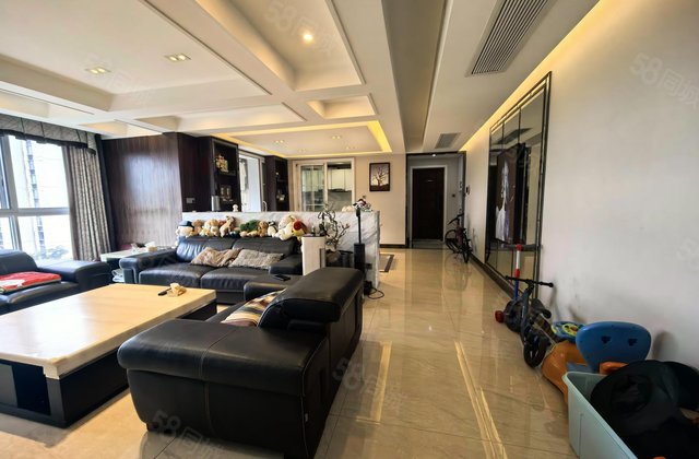 龙湖源著(二期)3室2厅146.37㎡330万二手房图片