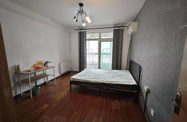 翠竹新村2室1厅92㎡205万二手房图片