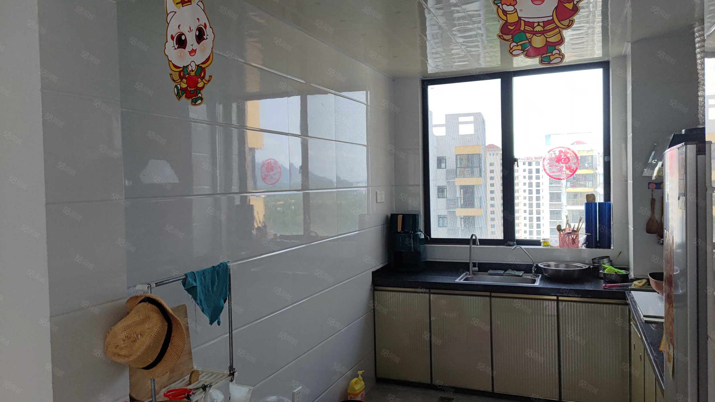 水晶公园3室1厅1卫86.82㎡南55万