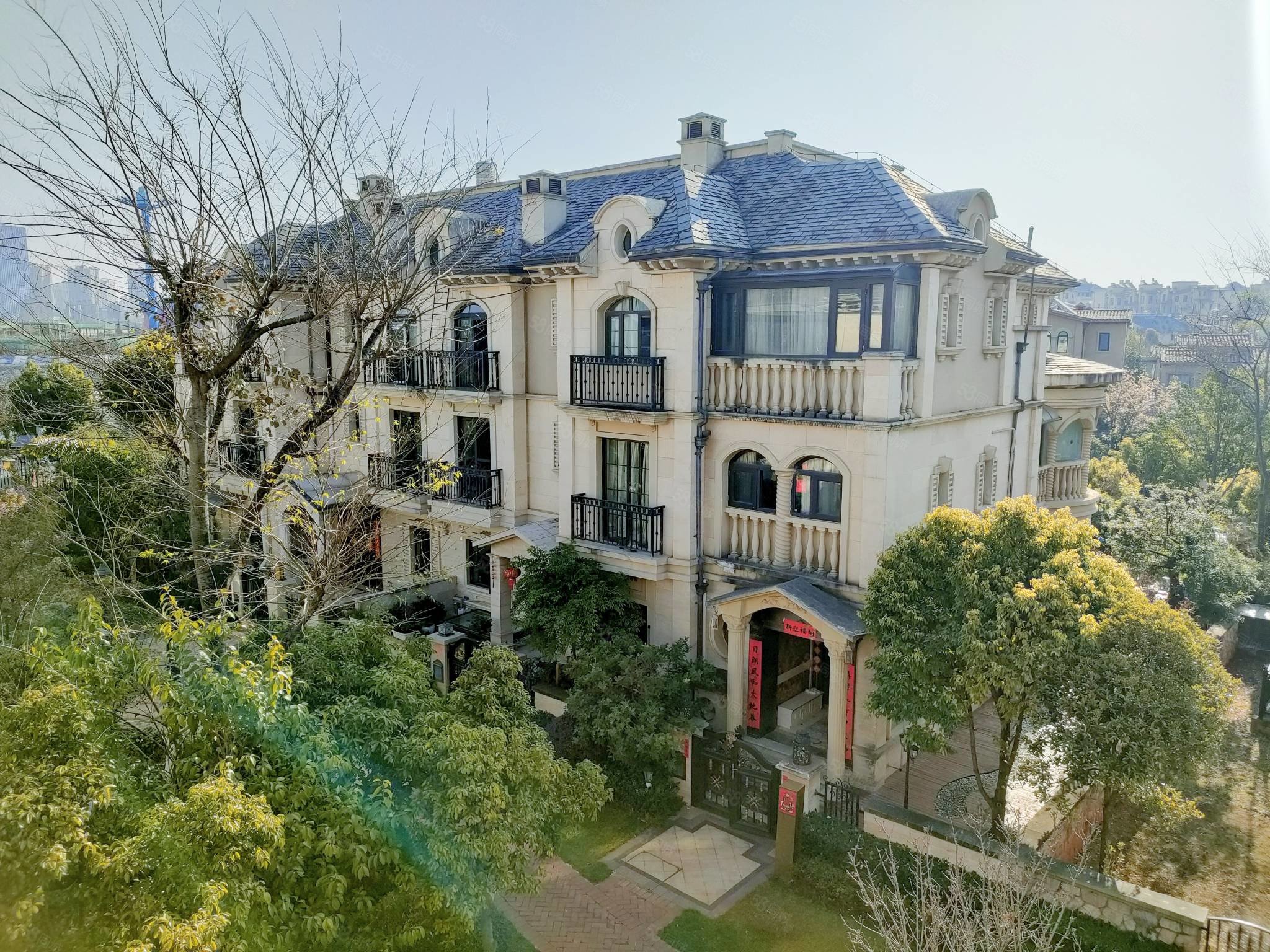 公园1903二期端头别墅带180平花园低于市场价300万