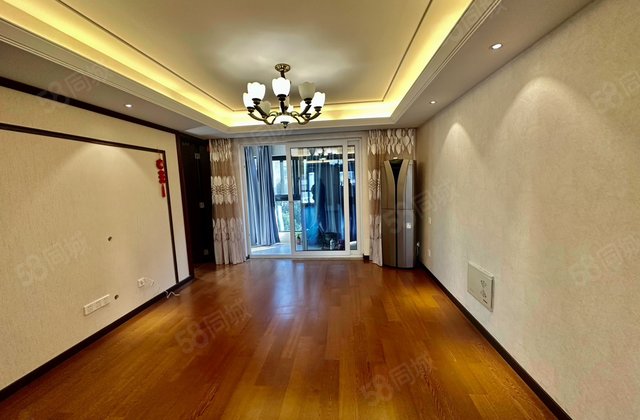 澜湖郡4室2厅126.59㎡239万二手房图片