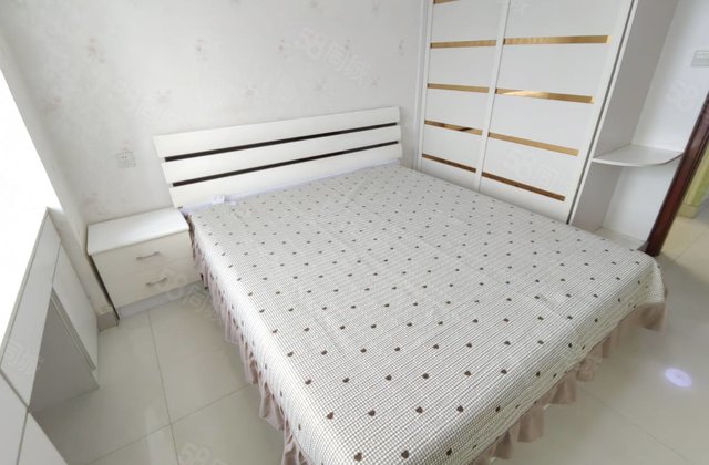 无遮挡 可4萬入住 水岸花语 精装婚房